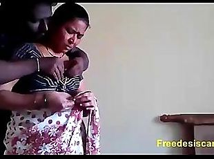 Desi mature aunty fucked by her sisters son
