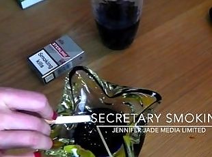 secretaria, babes, rubia, fumando